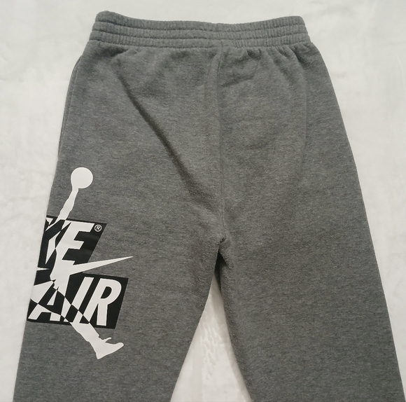 Nike Kids Gray Pajama Bottoms - Picture 7 of 12